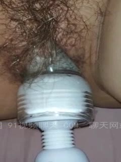 AV棒加头插出白浆}