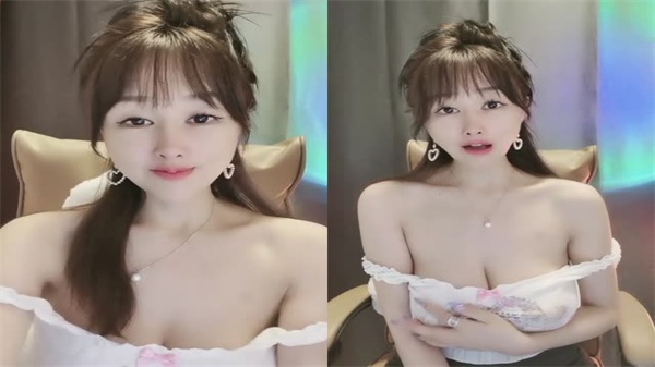 超级爆炸大奶朦朦胧胧呼之欲出的感觉真好}
