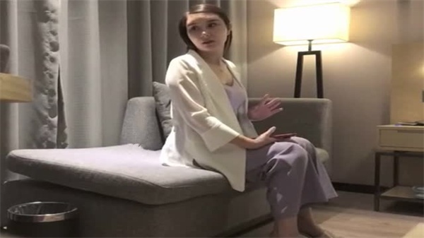 高端男主.隆重登场男爵全国探花超级美女口交舔屁眼}
