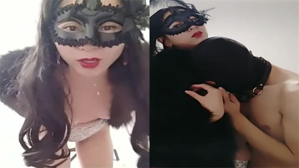 黑丝御姐火辣热舞}