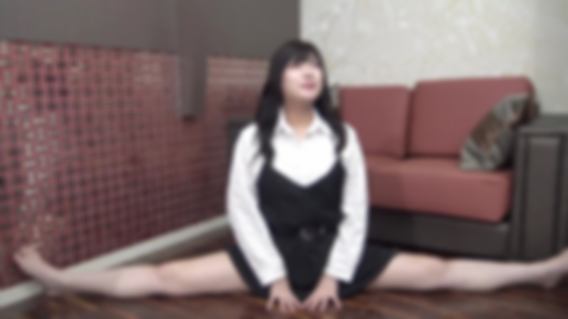 FC2-4487831 【中出し】 長身＆軟体＆ムチムチボディのキレカワ女性が髪を振り乱して淫れる汗だく-cd2}