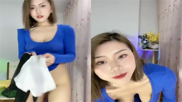 黑丝苗窕大奶眼镜骚货淫声荡语撩骚互动道具玩弄无毛骚逼}