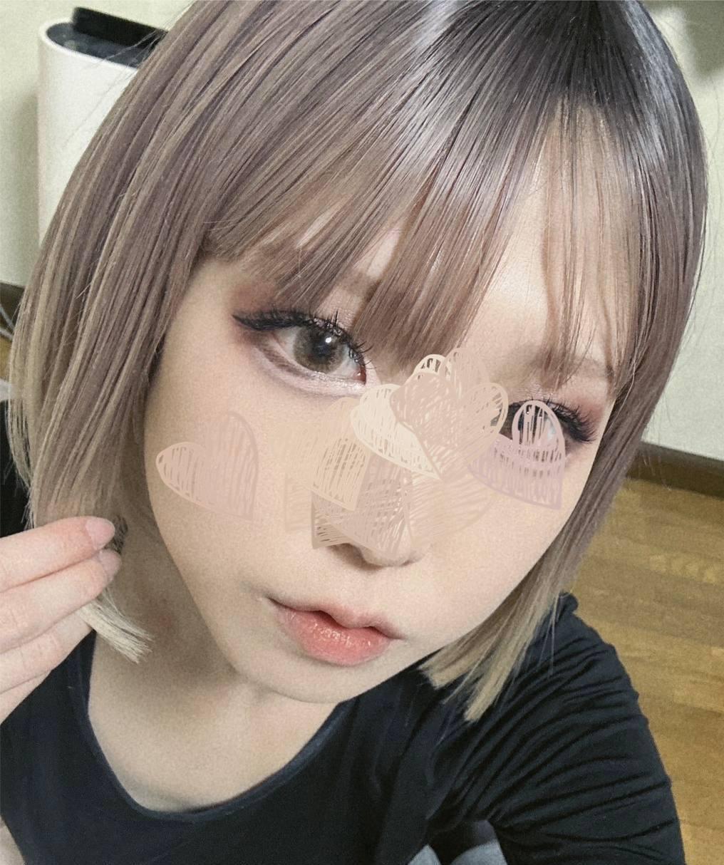 FC2-4500706 【顔出し＆特別版レビュー特典有】バンスが返済できない超スレンダーの可愛い在籍嬢をイカセま}