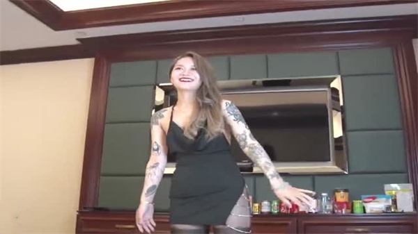 PANS精品气质女神果汁最新大尺度无内黑色露BB.}