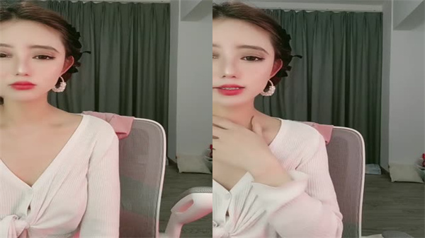 SSS级超高颜值主播.}